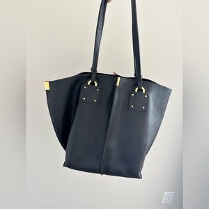 Chloe shoulder bag - like new
